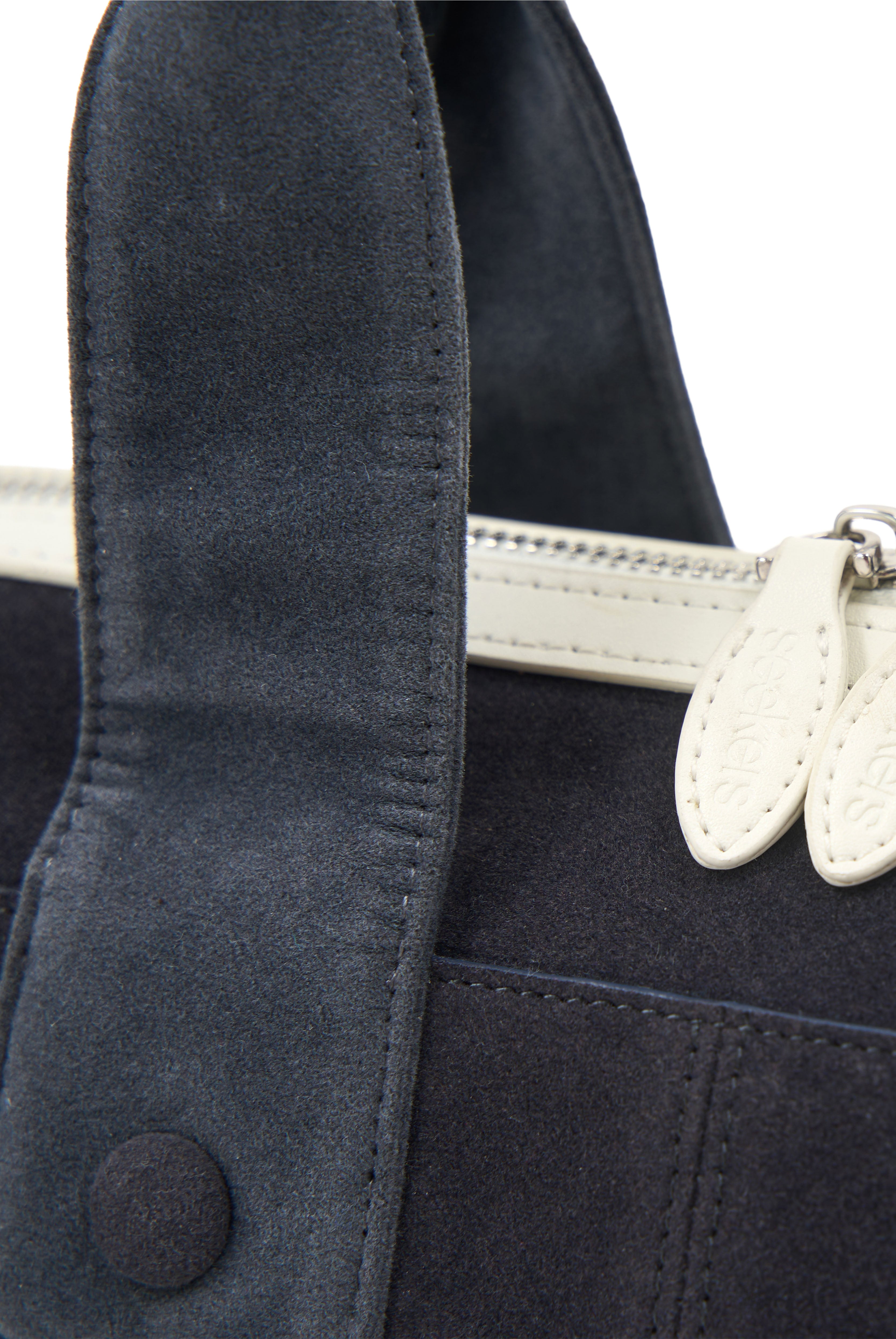 Laney Boxy Shoulder Bag